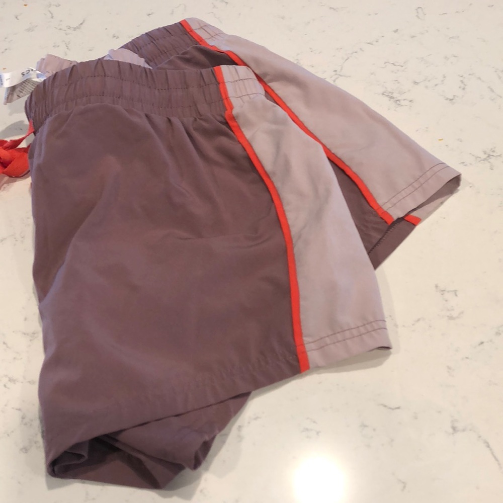 Fabletics shorts lined - Picture 6 of 7